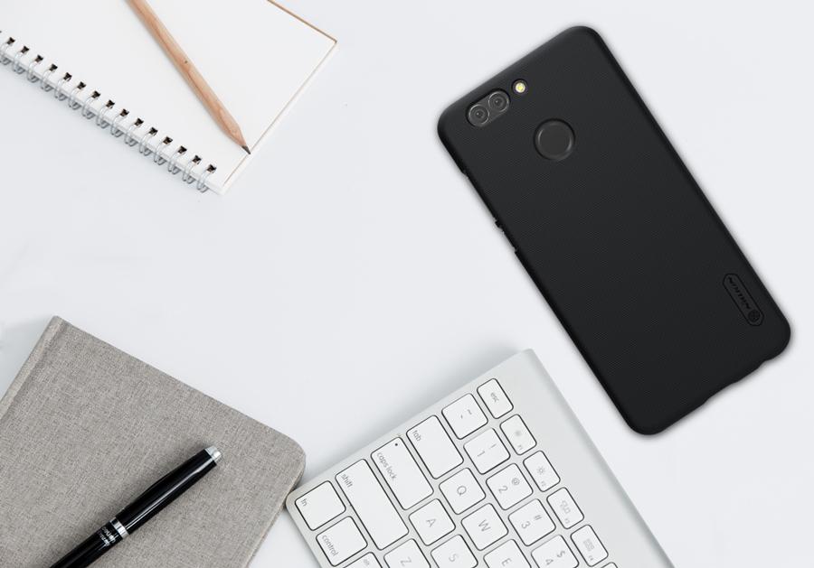 قاب محافظ هواوی Nova 2 Plus مارک نیلکین به همراه ضد خش