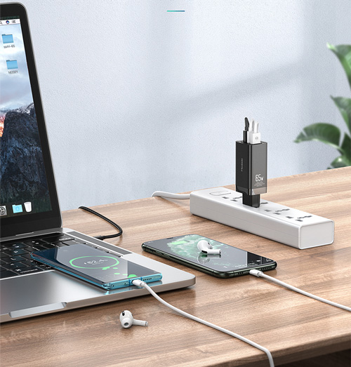 شارژر دیواری فست شارژ 65 وات مک دودو مدل CH-7921