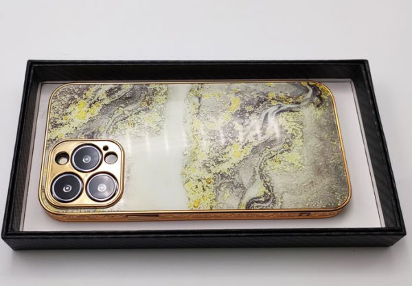 گارد طرح دار پشت گلس iPhone 13 Pro مارک GKK - کد 1