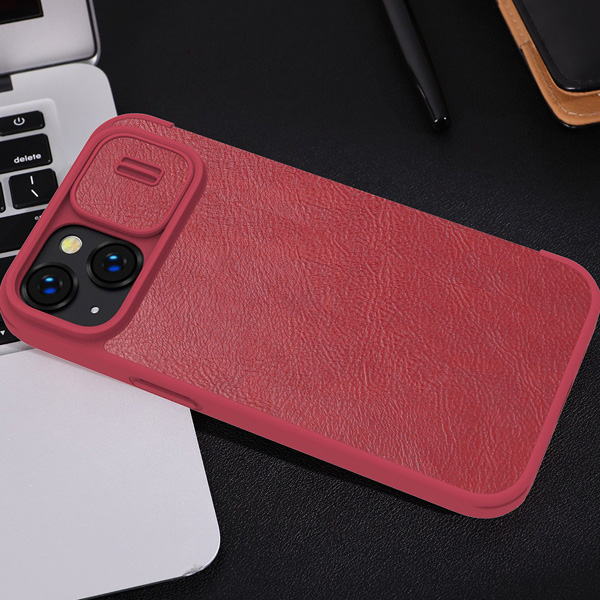کیف چرمی محافظ دوربین دار iPhone 14 Plusمارک نیلکین مدل Qin Pro Leather Case