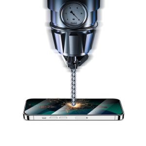 گلس شفاف ضد خش iPhone 14 Pro مارک Green Lion مدل 3D Scratch Free Round Edge Glass