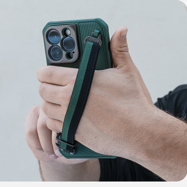 قاب محافظ بند دار iPhone 14 Pro Max مارک نیلکین مدل Strap Case