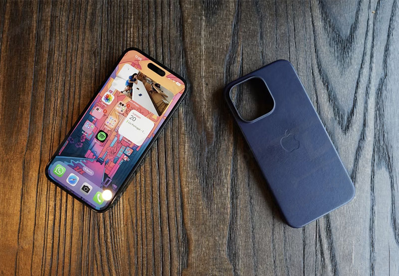 خرید قاب چرمی مگ سیف آیفون 14 پرو - iPhone 14 Pro