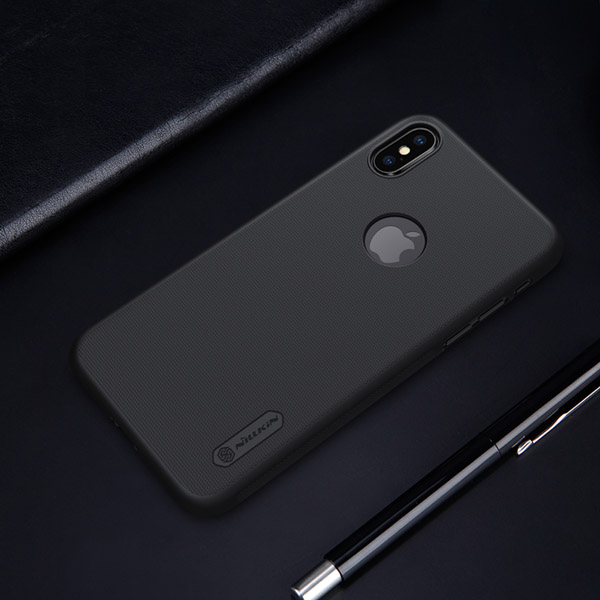 خرید قاب محافظ حفره لوگو iPhone X مارک نیلکین مدل Super Frosted Shield With LOGO cutout
