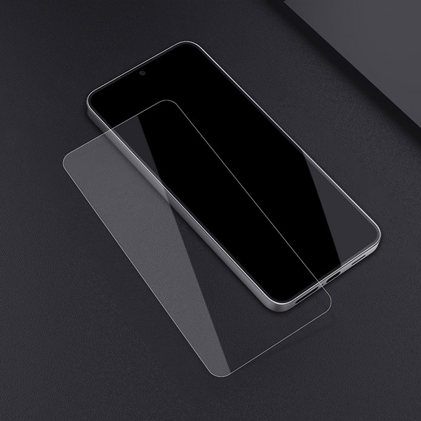 خرید محافظ صفحه نمایش شیشه ای Samsung Galaxy S24 مارک نیلکین مدل H+Pro Anti-Explosion