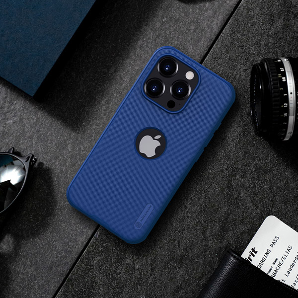 خرید قاب ضد ضربه حفره لوگو iPhone 15 Pro Max مارک نیلکین مدل Super Frosted Shield Pro ( With LOGO cutout )