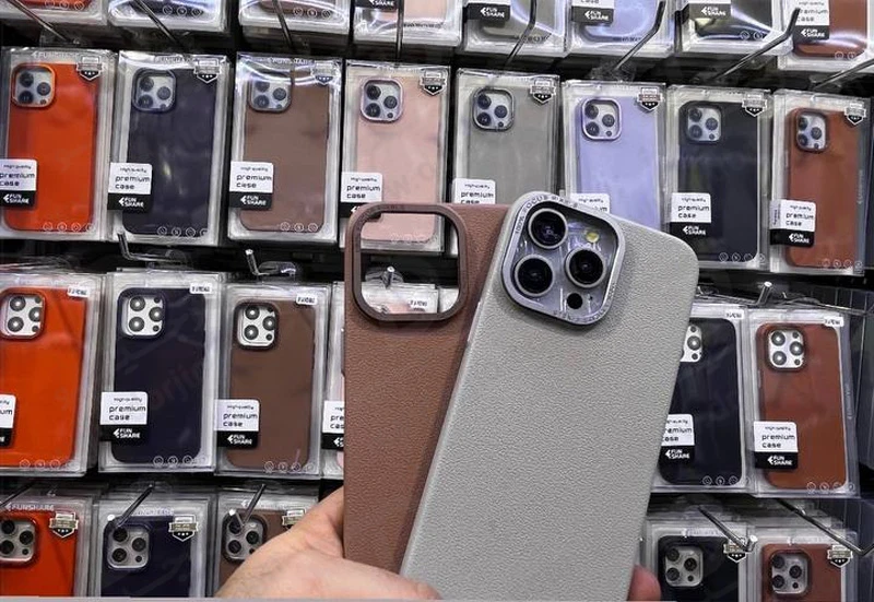 خرید قاب چرمی فوکوس پیکسل iPhone 15 Pro Max مدل Funshare