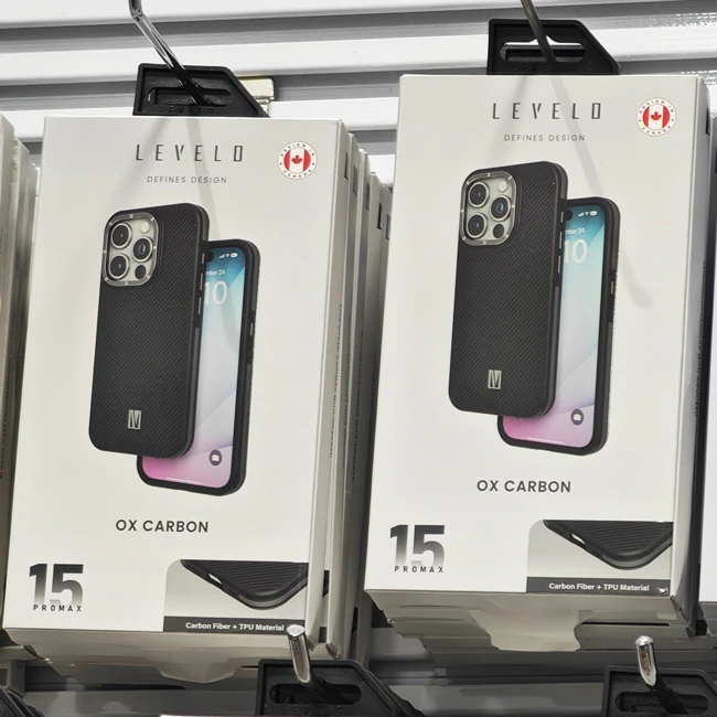 خرید گارد فیبر کربنی مگنتی iPhone 15 Pro مارک LEVELO مدل Ox Carbon