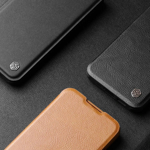 خرید کیف چرمی محافظ دوربین دار iPhone 16 مارک نیلکین مدل Qin Prop Leather Case