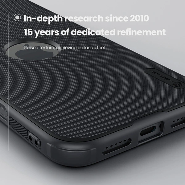 قاب ضد ضربه حفره لوگو iPhone 16 مارک نیلکین مدل Super Frosted Shield Pro With LOGO cutout