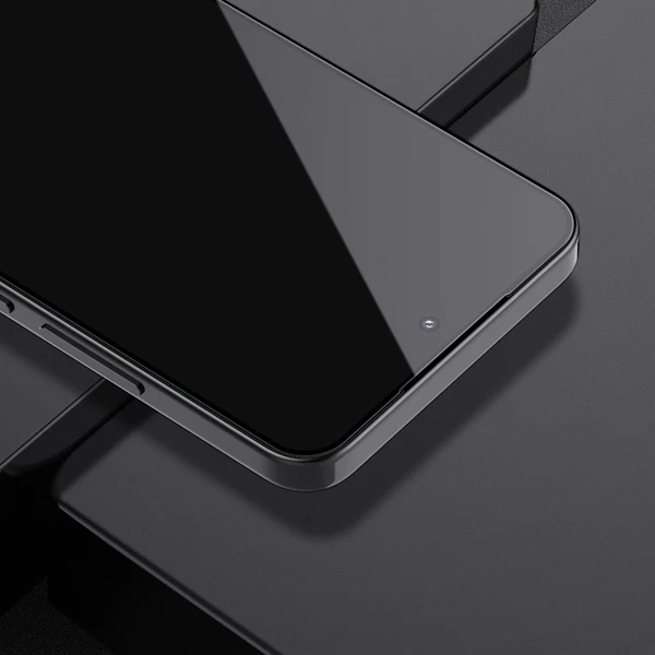 خرید گلس شیشه ای نیلکین Xiaomi 15 مدل CP+PRO