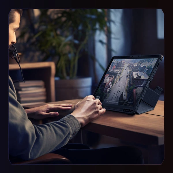 کیف چرمی پشت شفاف ایربگ دار استند تاشو چند زاویه Samsung Galaxy Tab S10 Plus مارک نیلکین مدل Bumper Pro