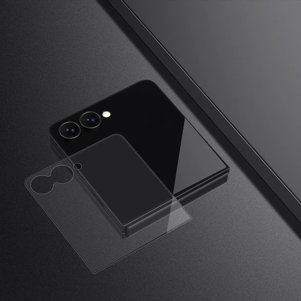 خرید گلس شیشه ای Samsung Galaxy Z Flip 7 مارک نیلکین مدل CP+PRO برای صفحه نمایش بیرونی