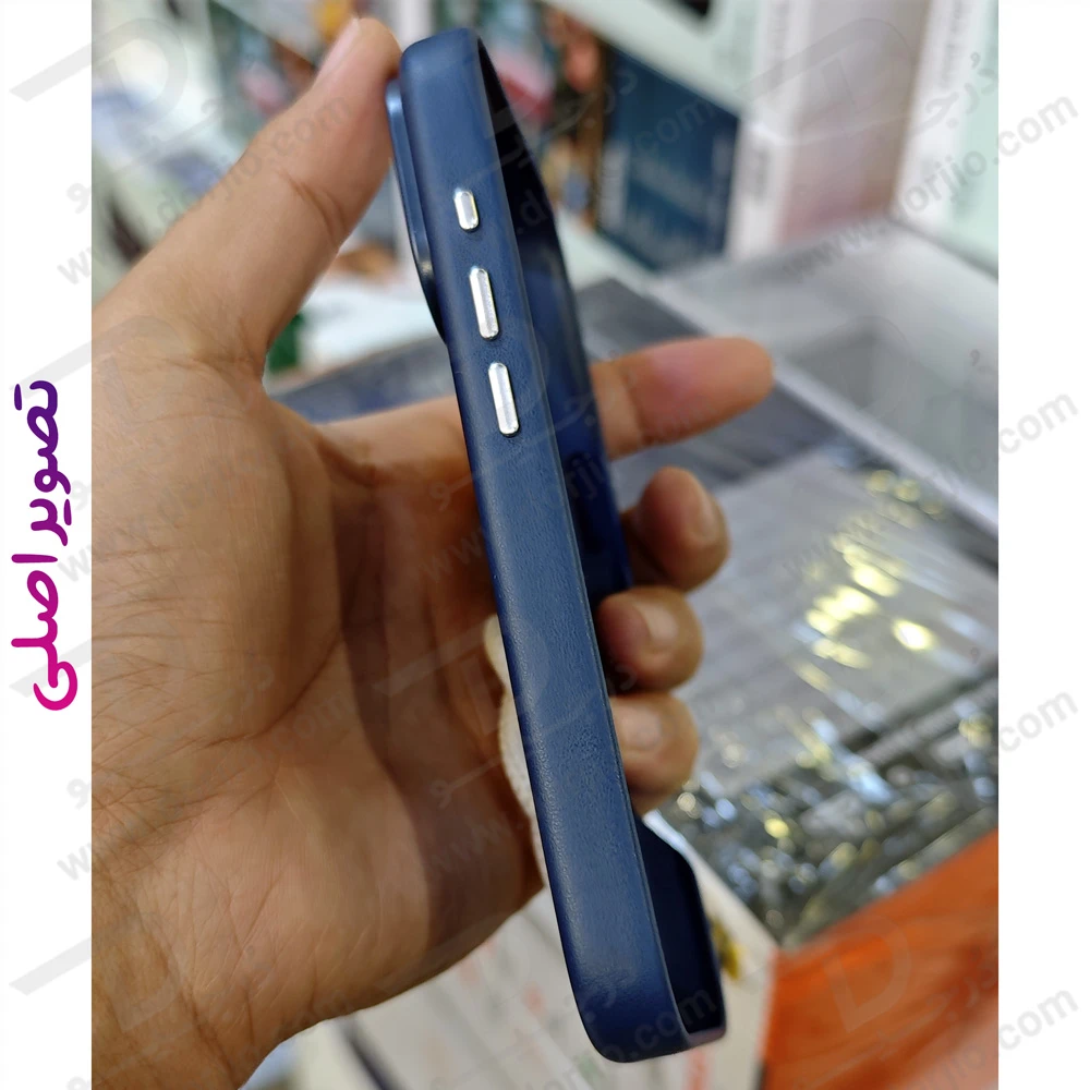 قاب چرمی بند دار iPhone 17 Pro Max مدل Polaris مارک Levelo