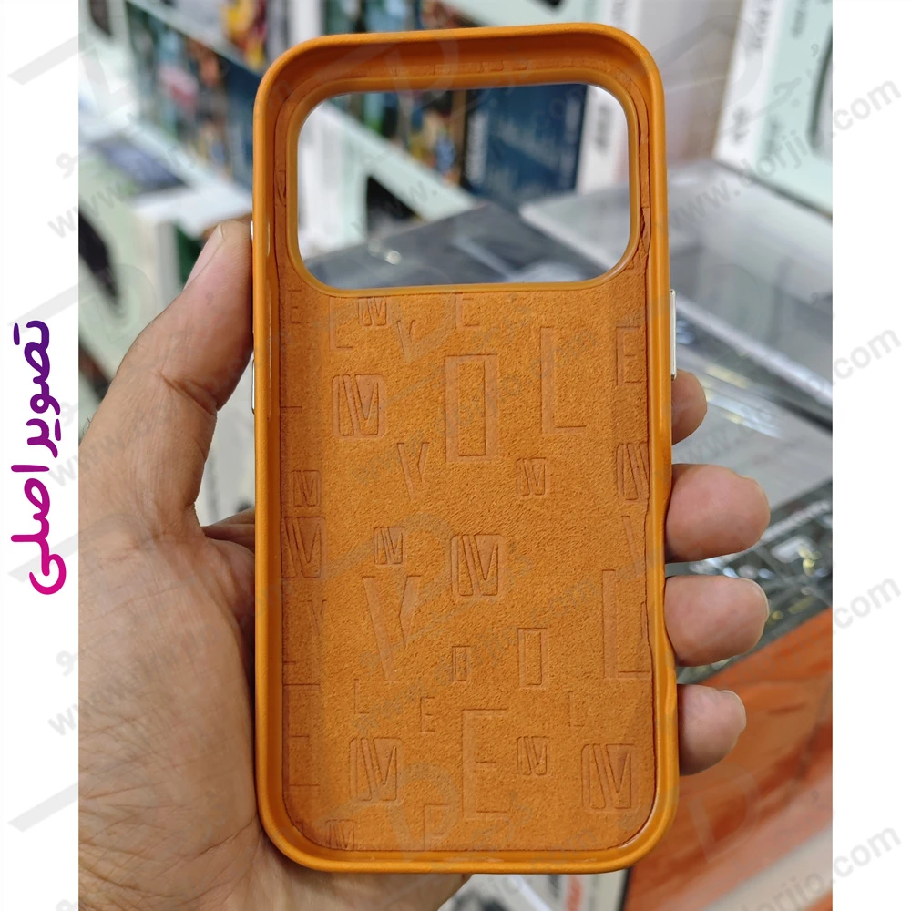 قاب چرمی بند دار iPhone 17 Pro Max مدل Polaris مارک Levelo