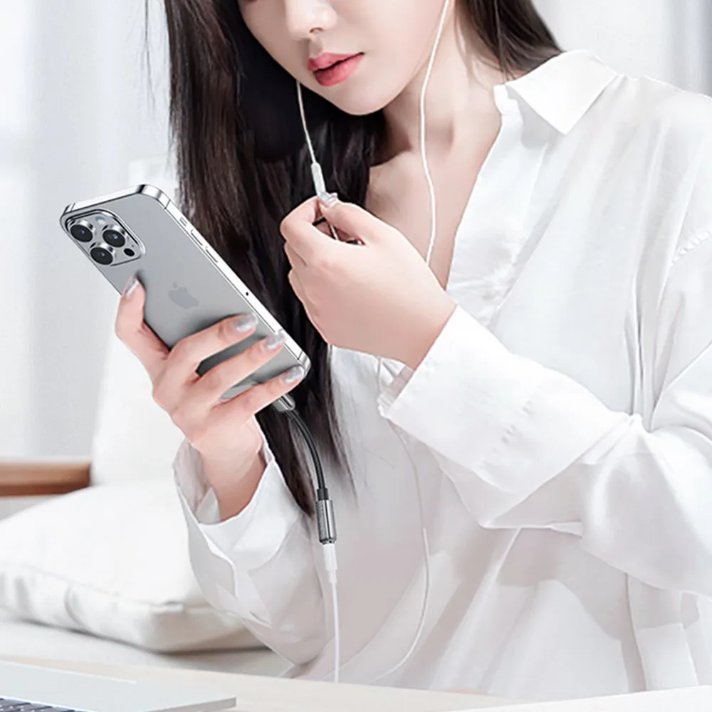 تبدیل Lightning به جک 3.5 میلیمتری AUX با پشتیبانی از میکروفون برند مک دودو مدلMcdodo CA-5010 