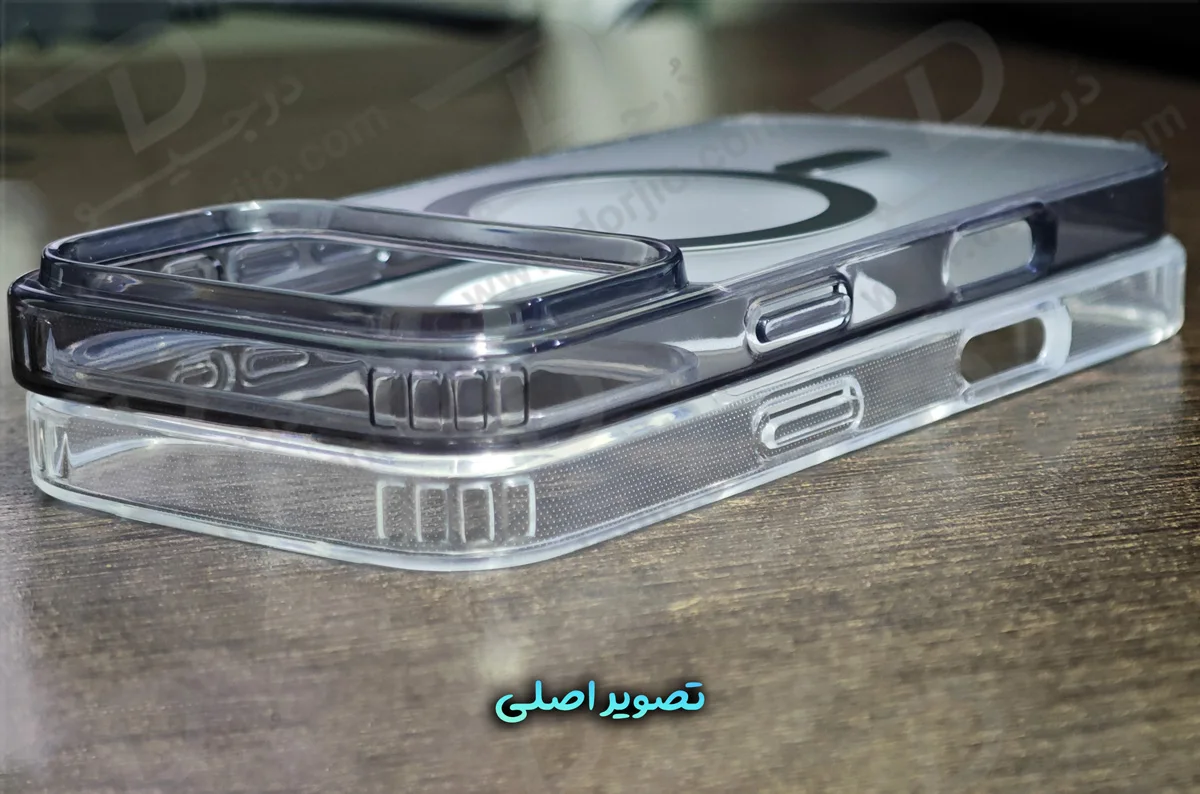 قاب نیمه شفاف مات مگنتی iPhone 17 Pro قاب نیمه شفاف مات مگنتی iPhone 17 Pro