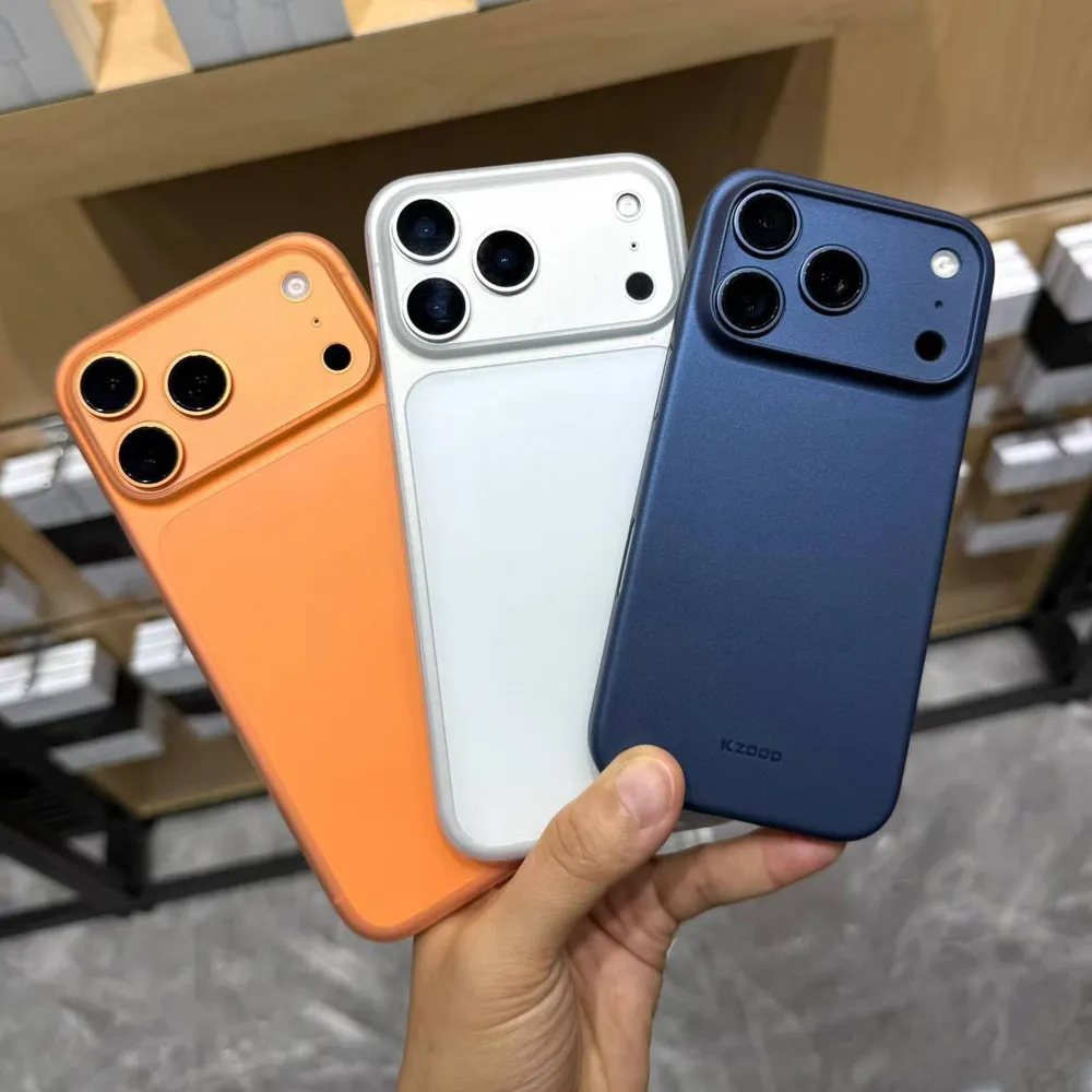 قاب Ultra Slim گوشی iPhone 17 Pro مدل Air Skin مارک KZDOO