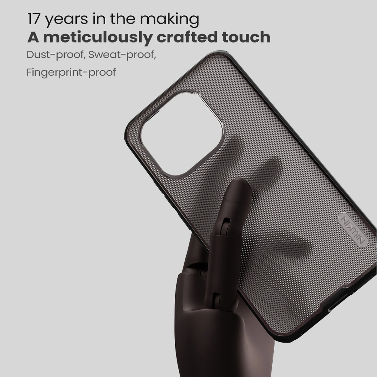 قاب ضدضربه دودی Xiaomi 15T مارک نیلکین مدل Super Frosted Shield Pro Clear قاب ضدضربه دودی Xiaomi 15T مارک نیلکین مدل Super Frosted Shield Pro Clear