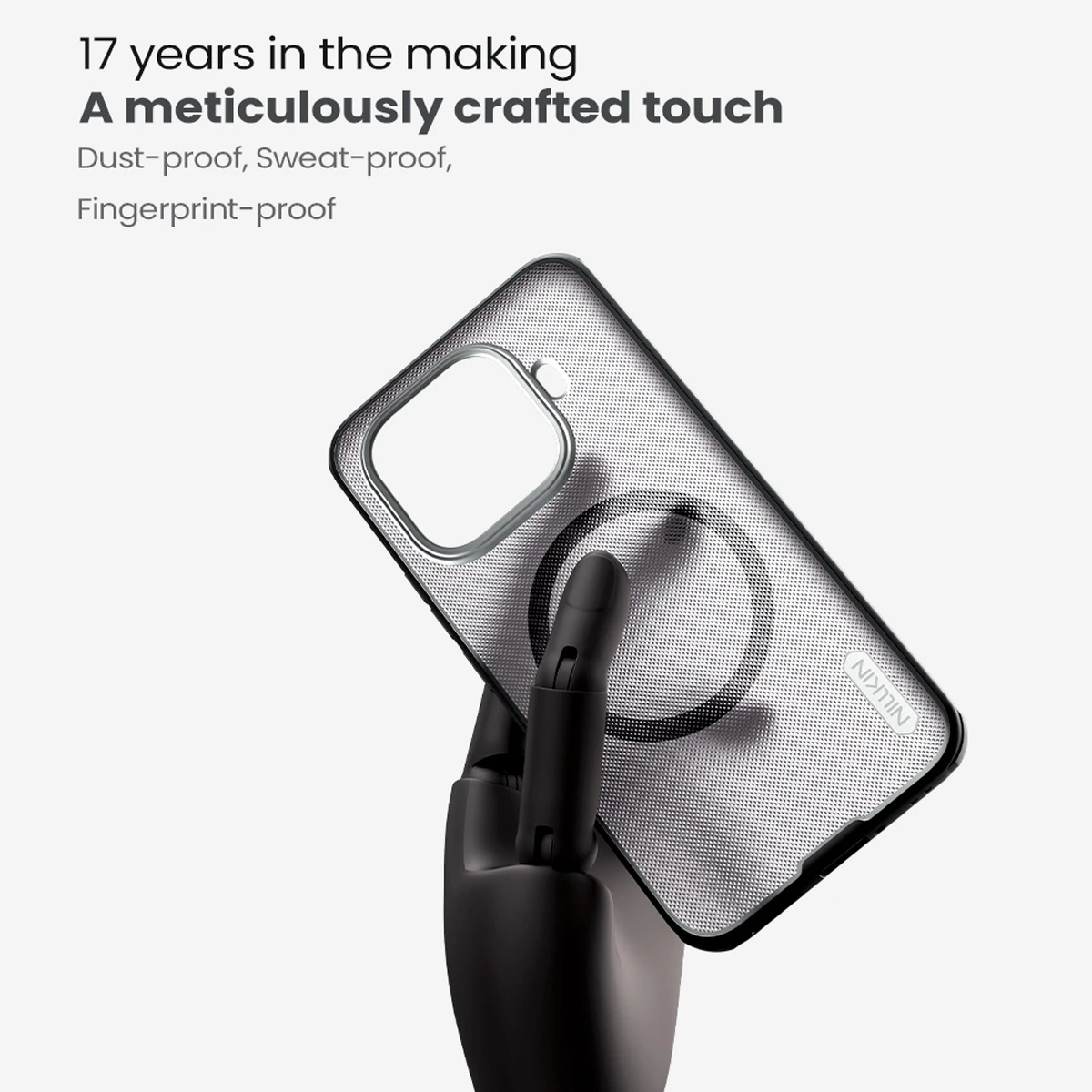 قاب ضدضربه دودی مگنتی Xiaomi 15T Pro مارک نیلکین مدل Super Frosted Shield Pro Clear Magnetic