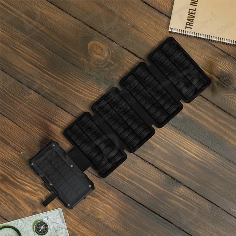 پاور بانک خورشیدی 5 پنل 20000 میلی‌آمپر 22.5 وات با شارژ مگ‌ سیف برند Green Lion