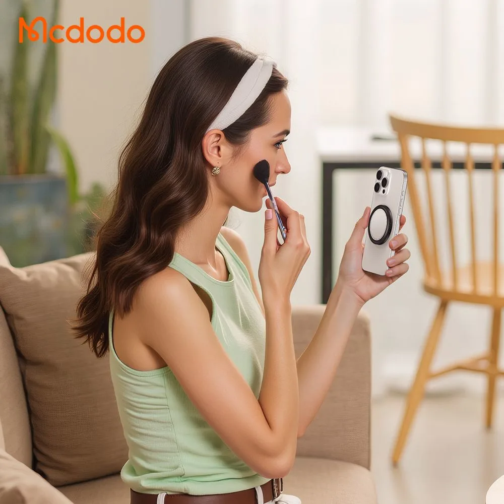  پاپ سوکت و هولدر انگشتی چرمی مگنتی با آینه آرایش برند مک دودو مدل Mcdodo MR-7912