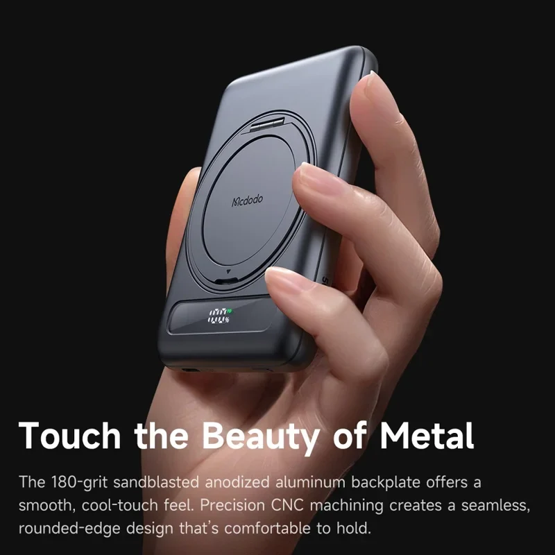 پاوربانک 5 هزار میلی آمپر 20 وات وایرلس شارژ مگ سیف دارای استند برند مک دودو مدل Mcdodo MC-8361 پاوربانک 5 هزار میلی آمپر 20 وات وایرلس شارژ مگ سیف دارای استند برند مک دودو مدل Mcdodo MC-8361