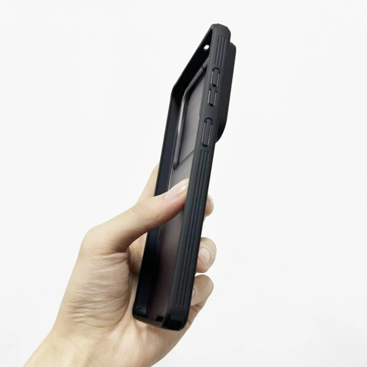 گارد ضدضربه دودی Samsung Galaxy S26 Ultra مارک نیلکین مدل Camshield Pro Clear